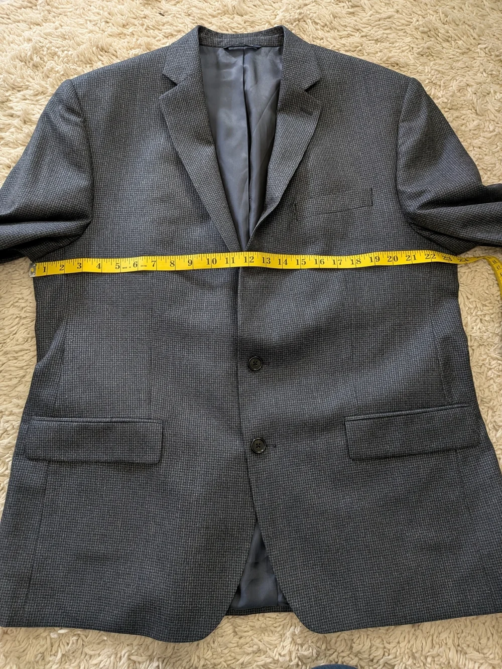 Ralph Lauren Men's Dark Gray Textured Silk Wool Two-Button Blazer
